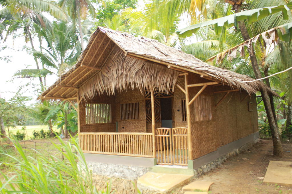Hotel Bale'Ku Pangandaran Zimmer foto